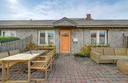 Walk to Beach and Dtwn Dining! Avalon Coastal Escape - Foto 24