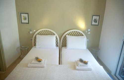 Delfini Villa, beachfront 2-bdrm maisonette - Foto 24