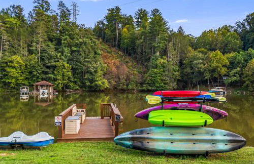 LKJ - Lakefront Home, Hot tub, Fire Pit, Games and Movie Room! - Foto 75