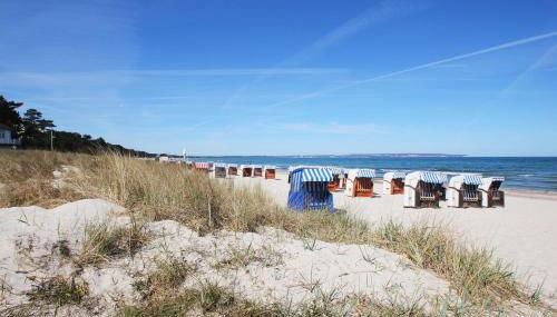 nah am Meer, ruhige Lage, gratis Nutzung vom AHOI Erlebnisbad und Sauna in Sellin - Haus Büdnerstube FeWo 2 - Foto 2