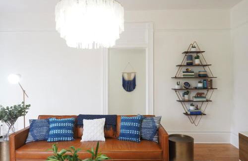 Stunning Forsyth Park Victorian - Walk to it all! - Foto 5