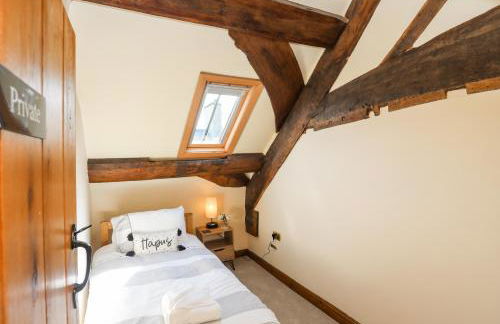 Above Deck - Foto 16