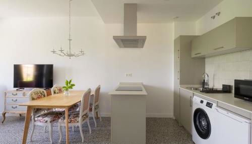 Torre Chiguita - Photo 4, stove, minibar