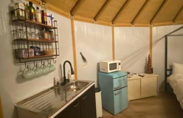 Glamping-Sky Dome Yurt-Tiny House-2 modern composting toilet - Foto 28