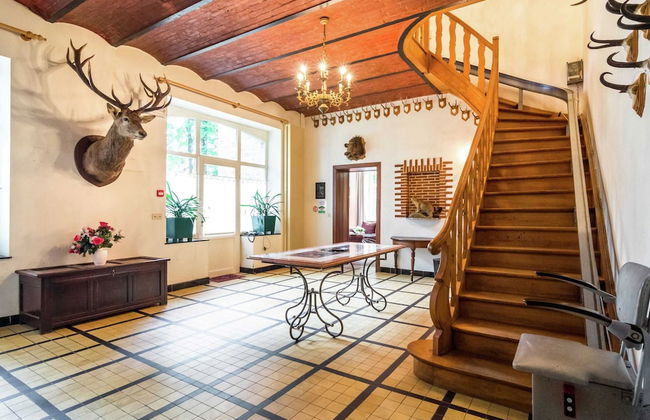 Mansion in Beauplateau Near Forest - Photo 31