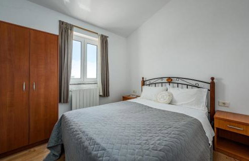 3 Bedroom Beautiful Home In Pavicini - Foto 17