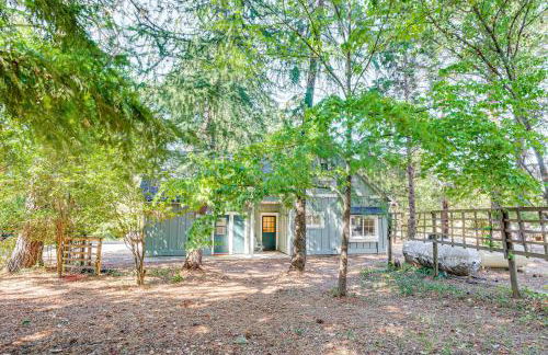 Auburn Farmhouse with Fireplace, Close to Wineries - Foto 24