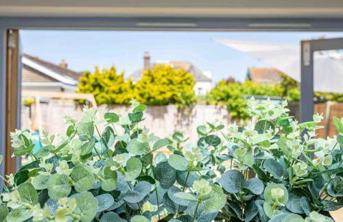 Luxury Ocean Playroom SEA SALT CHALET - Photo 24