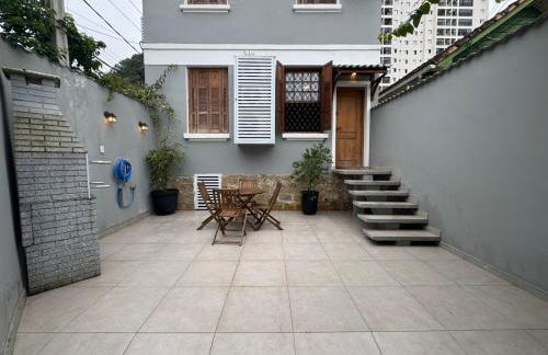 Rustic House with Large Garage - Close to the Beach - Foto 9