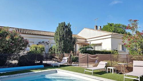 Grande villa entièrement rénovée avec piscine - Foto 1