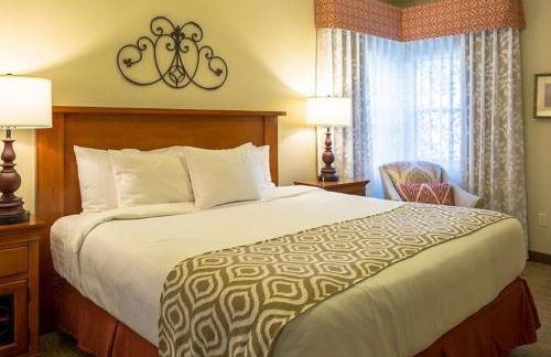 Have the family enjoy a 3 story waterslide in a resort setting in this 2BD condo - Foto 2