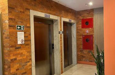 Flat Alto Padrão com Ar-Condicionado Volta Redonda - Foto 2