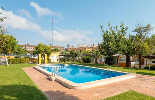 Pretty Bungalow With Private Garden - Foto 1