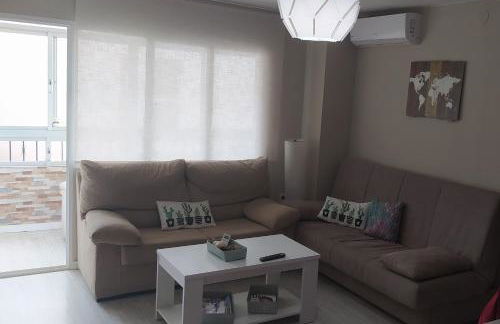 CITY CENTER BIG APARTMENT-FAMILY & FRIENDS-5 Beds - Photo 9