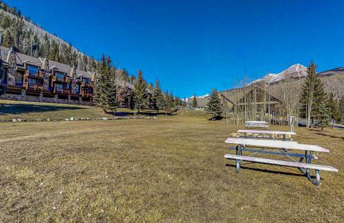 Whispering Pines - Foto 23