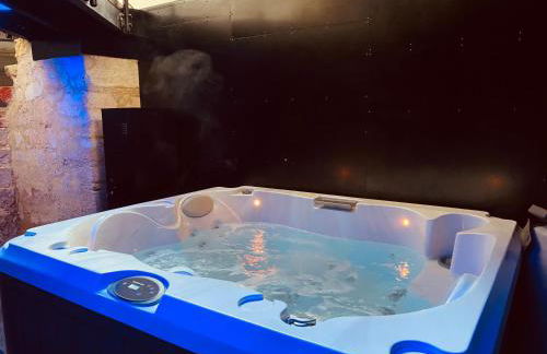 Mieuxqualhotel jacuzzi privatif La retro - Foto 4