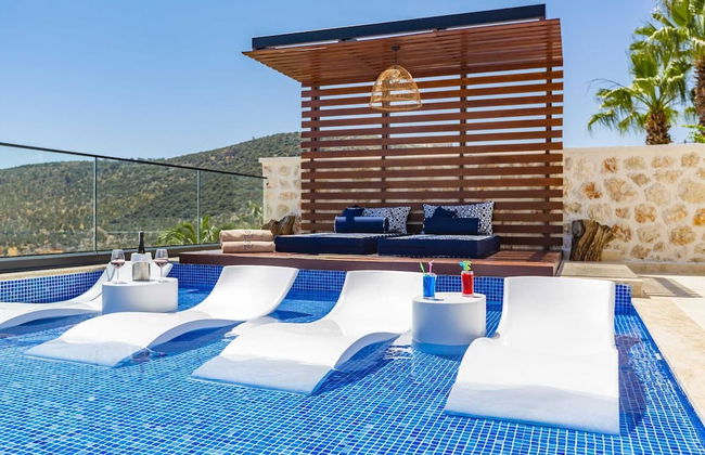 Luxurious 3 bed Villa Located in Kasantalya Turkey With Private Pool and gym - Photo 31