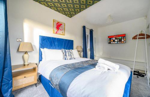 Spacious 6 Bedroom Escape with Hot Tub, Games Room & Karaoke in Yorkshire - Foto 39