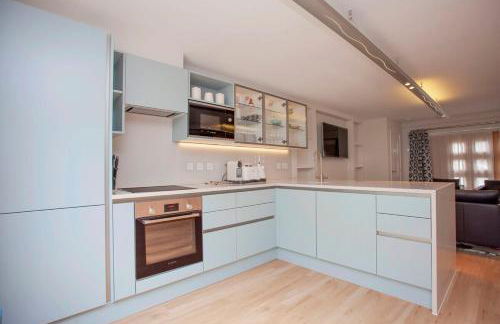 Spacious Georgian Coach House with Parking - Foto 14