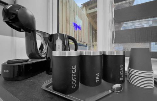 Private Spa Apartment in Maerdy Hot Tub & Sauna - Foto 27