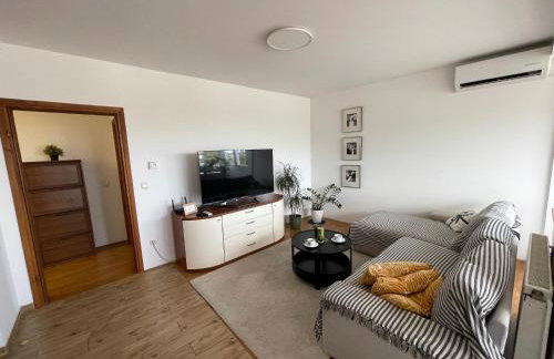 Val Boutique Apartment Terrace & Free Parking - Photo 10
