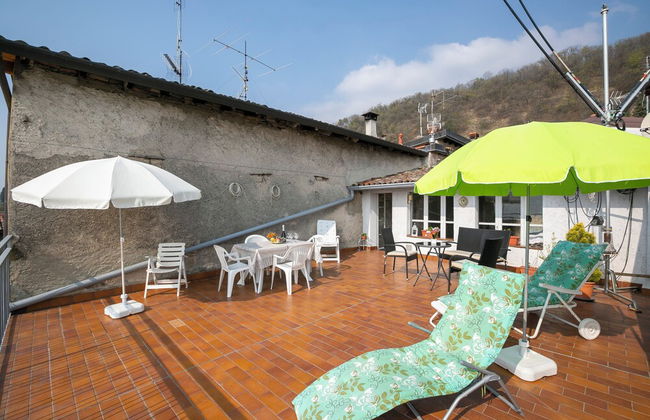 Angela -terrace & Beautiful View Lake - Foto 33