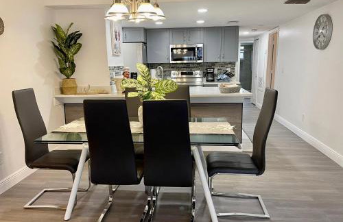 Grand Superior 3BR Condo Apartment Near Disney Parks - Foto 17