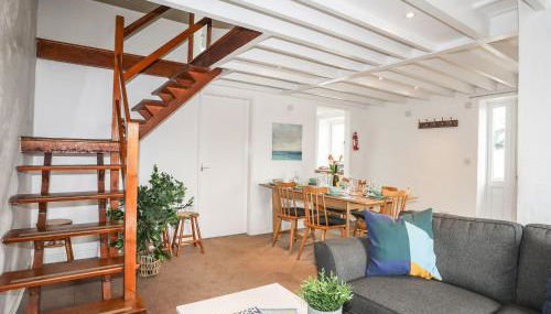 Rhiw - 1 Ty'n Don - Photo 3