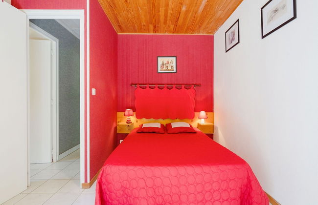 Serene Holiday Home in Les Salelles With Swimming Pool - Foto 37