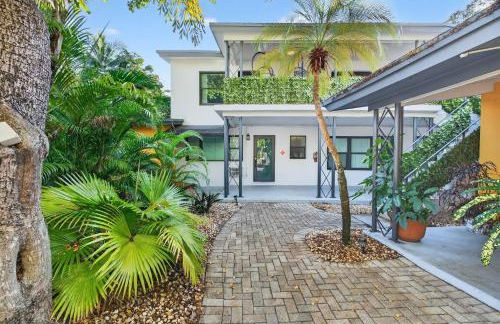 Sunny 2-Bedroom Miami Retreat with a Bright, Spacious Living Area & Relaxing Outdoor Seating - Foto 25