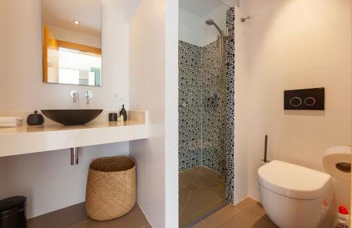 Villa Madrugada, beachside villa in Costabella - Photo 15