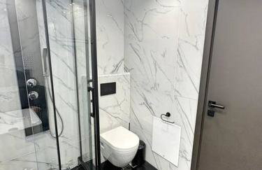 Oasis Luxury Apartments - Photo 28