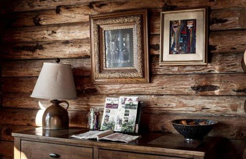 Stunning Secluded Log Cabin with River Access in Paw Paw, Maryland - Foto 14