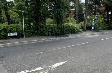 Canford Cliffs Apartment - Photo 21