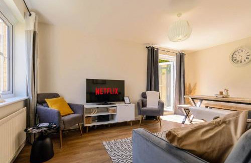 Modern & comfy 4 bedrooms Corby house free parking - Foto 48