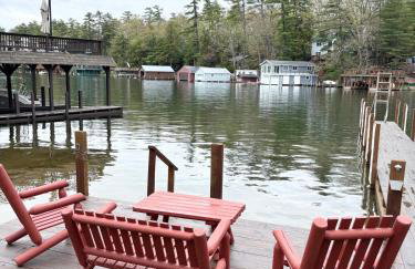 Authentic Cottage on Lake George - Foto 1