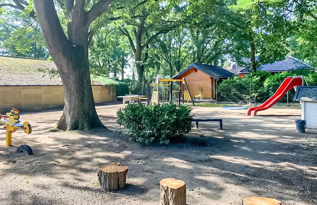 Charming Holiday Home With a Covered Terrace - Foto 24