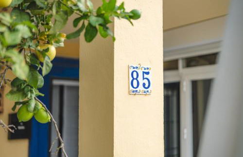 New - MiJa basement Loft Apartment steps from Beach - perfect for Sun and Sport Seekers - Foto 47