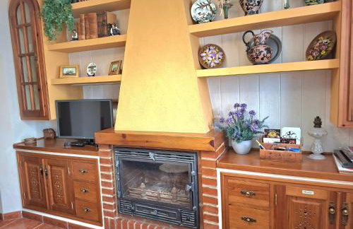 Casa Luciíta: Agradable con chimenea, patio y BBQ. - Foto 34