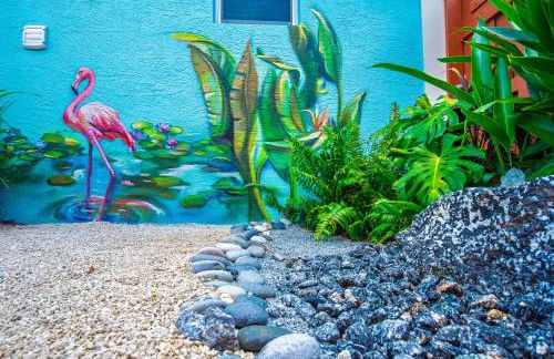 Private Retreat with Yard Near Hard Rock Stadium - Photo 21