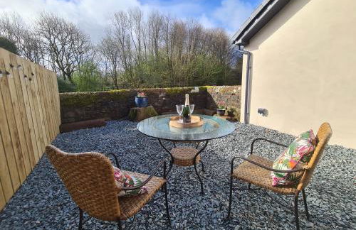 The Nest by Blake view holidays, a peaceful boutique retreat, 3 miles from Ennerdale- small twin or king bed available - Foto 5