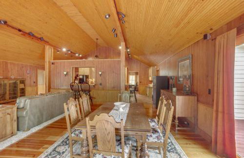 Private Walterboro Estate with Deck and Fire Pit! - Foto 16