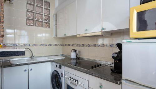 Funny View Beach Sea Apartments - Photo 3, stove, toaster