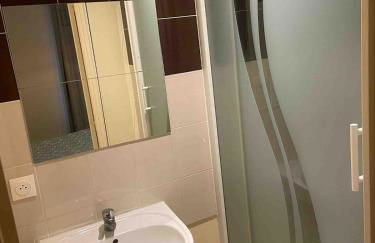 Dolisie, charming 2 rooms 20 minutes from Paris - Foto 5