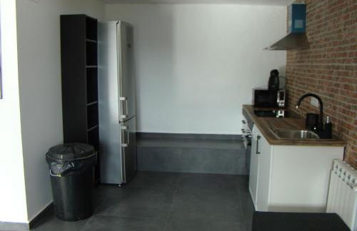 Chalet con piscina y BBQ para 10 personas - Photo 30