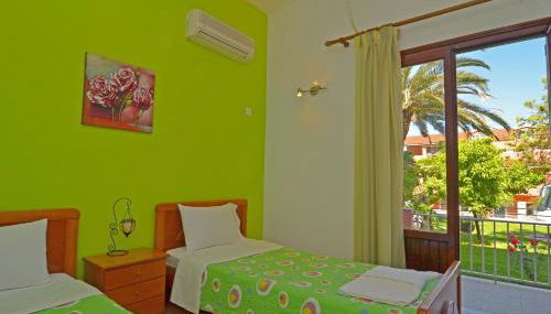 Othonas Apartments - Foto 2