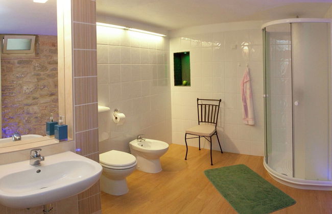 Beautiful Holiday Home on the Island Brac, With the Sea and a Small Beach in Front of the Door - Foto 15