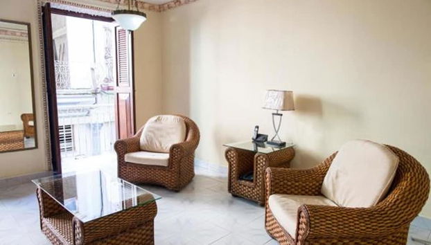 Aparthotel in Havana with garden and terrace - Foto 2