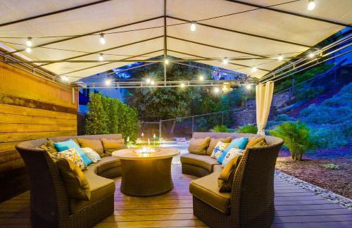 Lux Escape 2 • Views Hot Tub Games Mini Golf - Foto 8