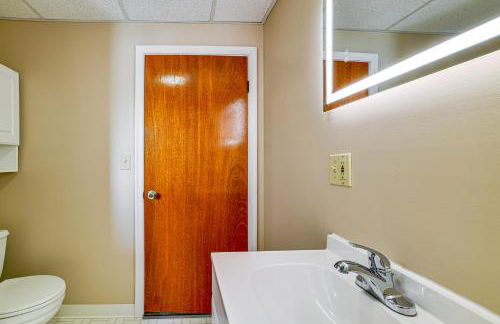 Less Than 2 Mi to SUNY Cortland Unit with Private Parking - Photo 14